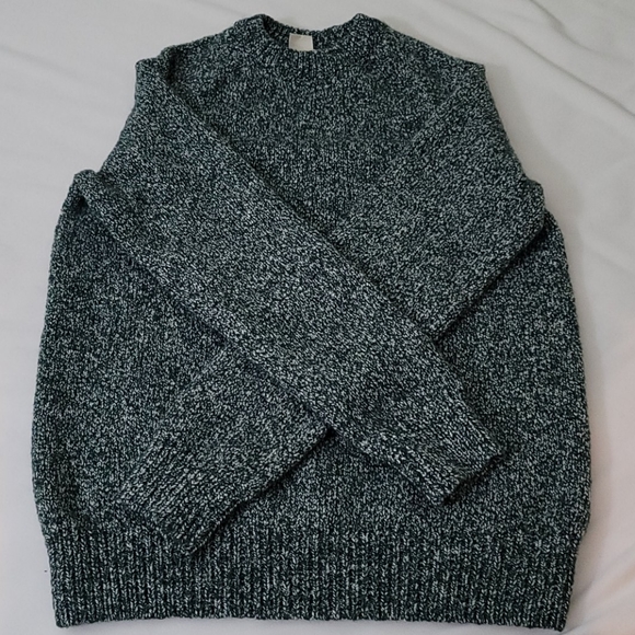 Sweater - Picture 5 of 8